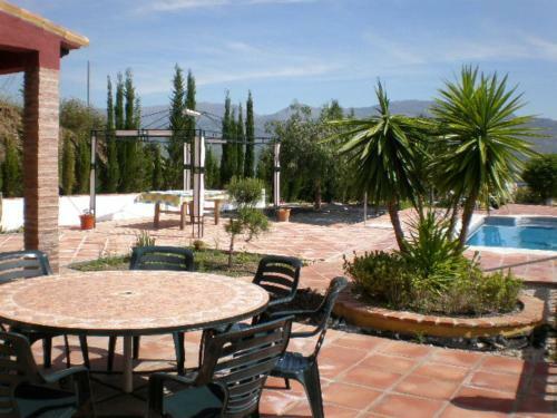 Villa - 4 Bedrooms With Pool And Wifi - 01487