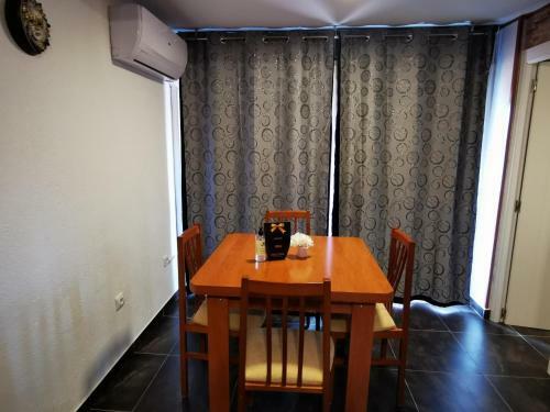 Girorooms Apartament Suntower 1a Linea de Mar