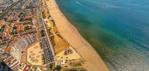 Apartamento Con Piscina Y Vistas Al Mar Ref 154