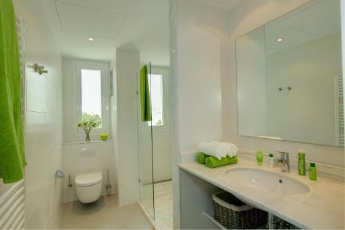 Cala D'or Villa Sleeps 6 With Pool And Air Con