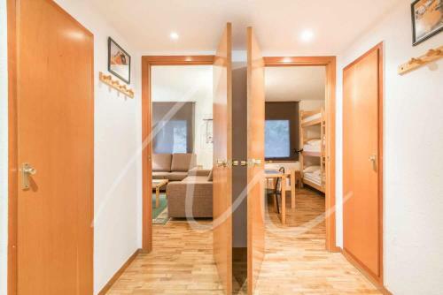 Apartamento Bonaigua 006 By Seamount Rentals