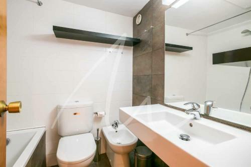 Apartamento Bonaigua 006 By Seamount Rentals