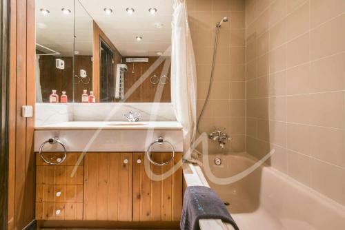 Apartamento Sarrah�ra By Seamount Rentals