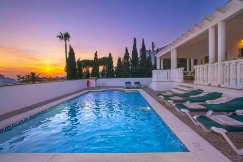 San Jaime Mediterraneo Villa Sleeps 6 With Pool