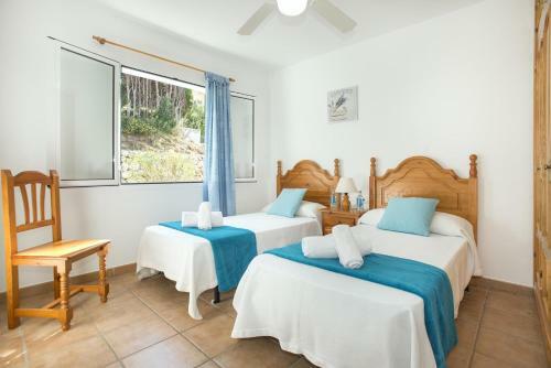 San Jaime Mediterraneo Villa Sleeps 6 With Pool