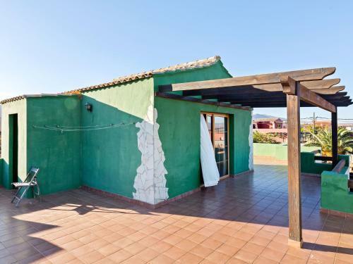 Spacious Holiday Home In Antigua With Swimming Pool