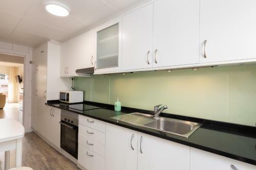 Hauzify I Apartament Center S'agaro