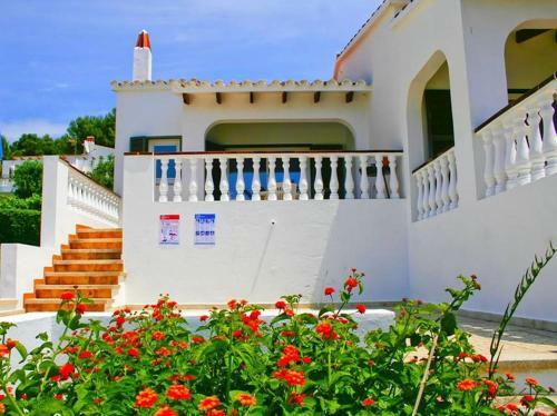 Casa Este - Semi-detached 2 Bedroom Villa - Great For Smaller Groups