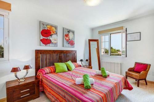 Binibequer Vell Villa Sleeps 8 With Pool Air Con And Wifi