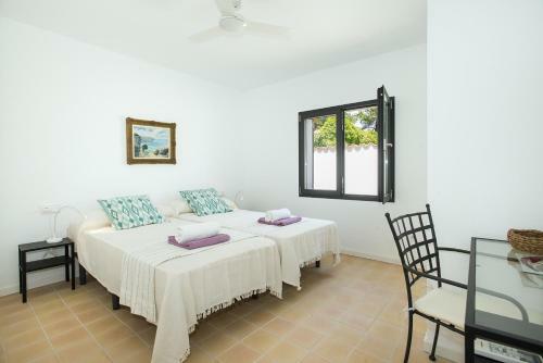 Mediterranean Villa Estrella de Mar Next To The Sea