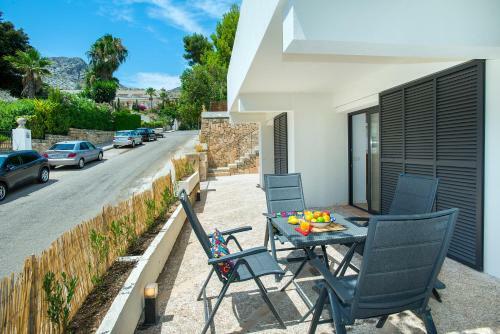 Mediterranean Villa Estrella de Mar Next To The Sea