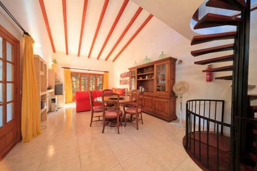 Villa Damian