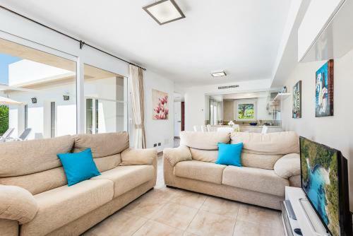 Aparthotel Apartaments Talayot