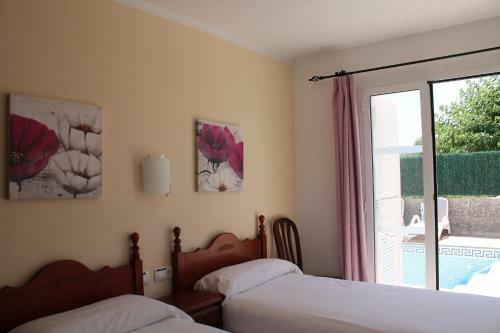 Villa Elena, Cala'n Bruc