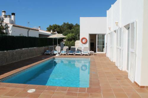 Villa Elena, Cala'n Bruc