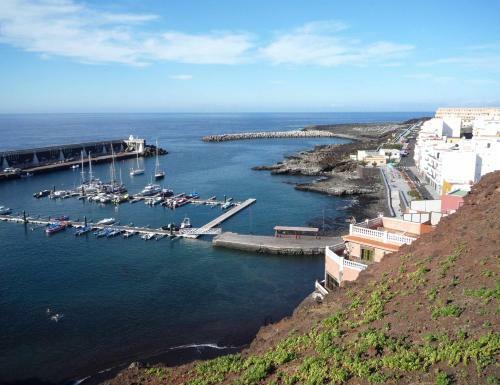 Apartamento Vv 121 Con Balc�n En Primera L�nea de Mar