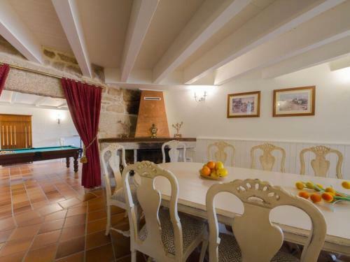 Affluent Mansion In Cerdedo With Private Swimming Pool