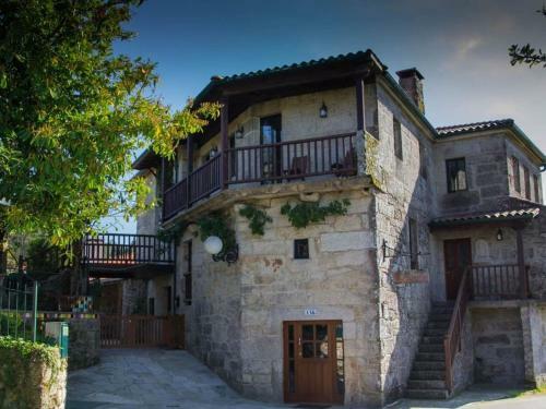Affluent Mansion In Cerdedo With Private Swimming Pool