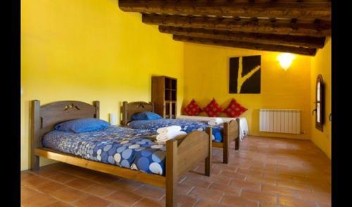 Villa In L'arbocar de Baix Sleeps 9 With Pool