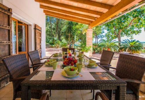 Sa Pobla Holiday Home Sleeps 6 With Pool