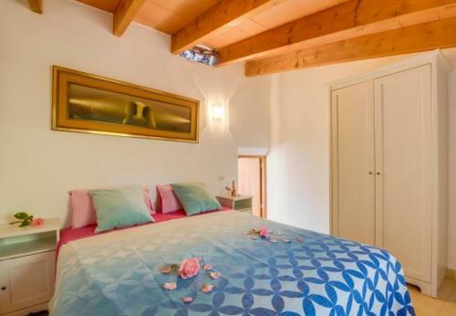 Sa Pobla Holiday Home Sleeps 6 With Pool