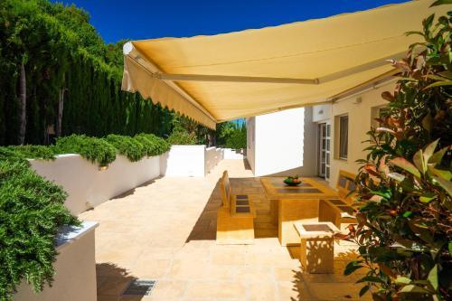 Xabia Villa Sleeps 6 Pool Air Con Wifi
