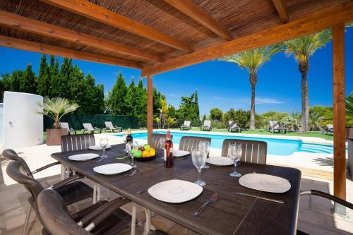 Xabia Villa Sleeps 6 Pool Air Con Wifi
