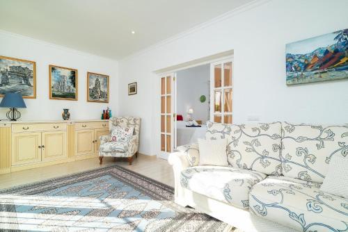 Xabia Villa Sleeps 6 Pool Air Con Wifi