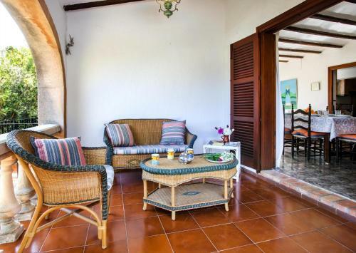 Xabia Villa Sleeps 6 Pool Air Con Wifi