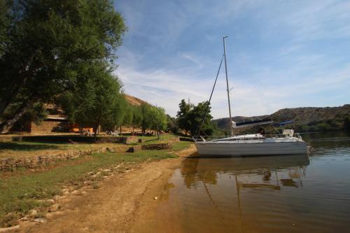 Hostal Douro Fluvina Yachts & Chalets