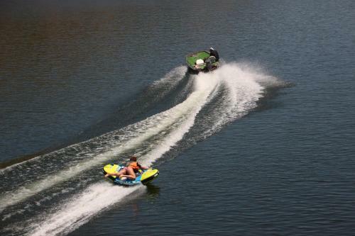 Hostal Douro Fluvina Yachts & Chalets