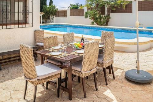 Xabia Villa Sleeps 4 Pool Air Con Wifi