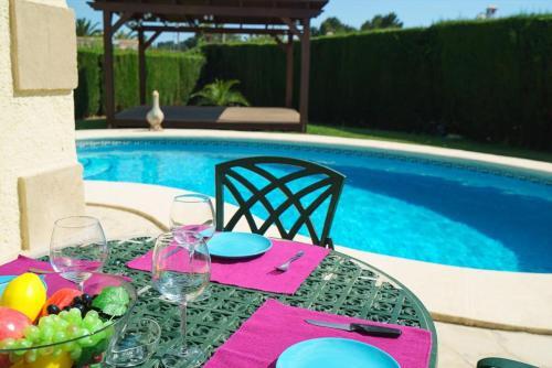 Xabia Villa Sleeps 8 Pool Air Con Wifi