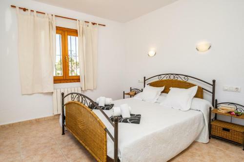 Xabia Villa Sleeps 6 Pool Air Con Wifi