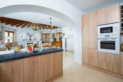 Xabia Villa Sleeps 6 Pool Air Con Wifi