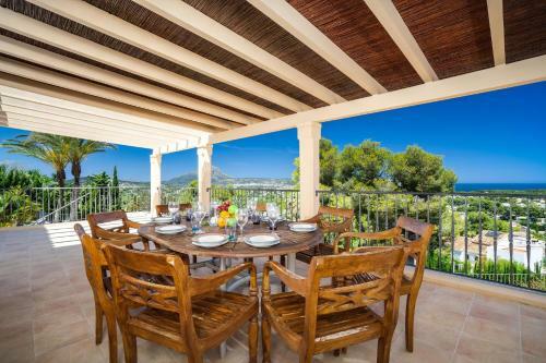 Xabia Villa Sleeps 8 Pool Air Con Wifi