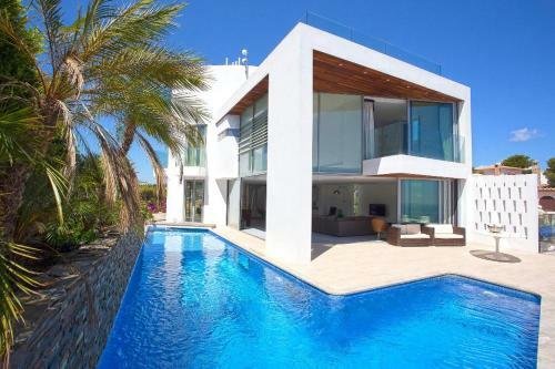 Xabia Villa Sleeps 10 Pool Air Con Wifi