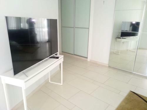 Apartment With 2 Bedrooms In Palm Mar With Shared Pool And Wifi