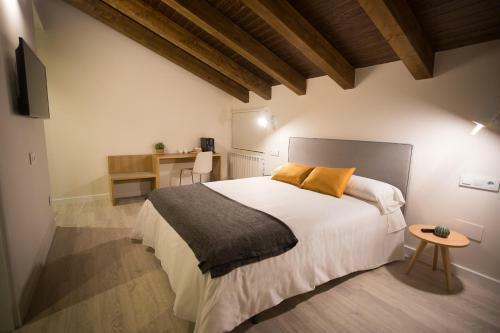 Villa Lucerna Sports & Hotel Resort