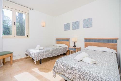 Es Mal Pas Villa Sleeps 8 With Pool Air Con And Wifi