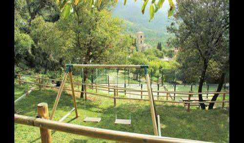 La Nou de Bergueda Villa Sleeps 7 With Pool