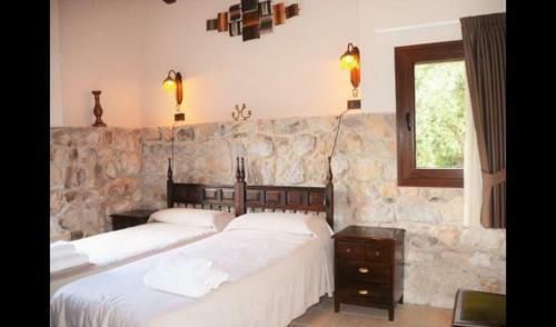 La Nou de Bergueda Villa Sleeps 7 With Pool