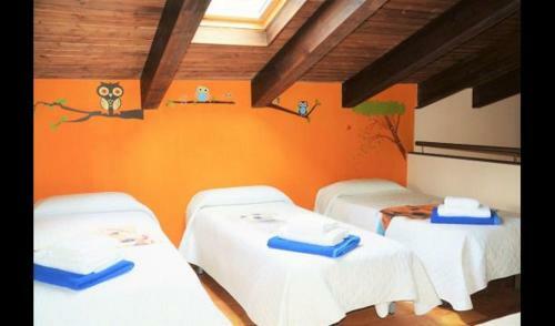 La Nou de Bergueda Villa Sleeps 7 With Pool
