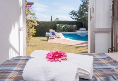 Cabopino Villa Sleeps 8 Pool Air Con Wifi