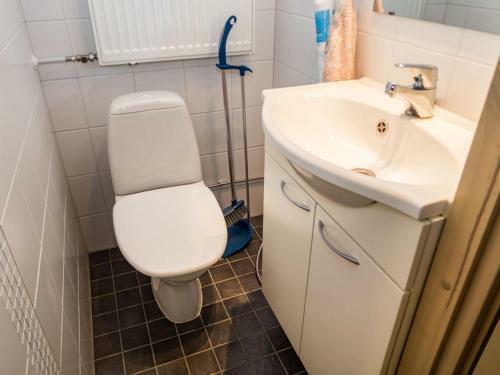 Holiday Home L�nsirinne D 16