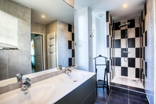 Hotel Ch�teau Des Forges Par Slow Village
