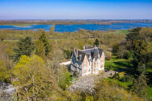 Hotel Ch�teau Des Forges Par Slow Village