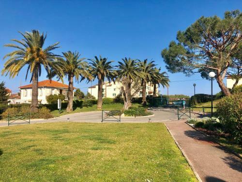 Apartamento Superbe R�sidence V�lusine � Antibes