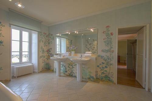 Ch�teau de Monceaux 5mn de Bayeux Proche Mer