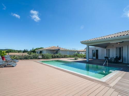 Luxury Villa With Private Swimming Pool In Oupia